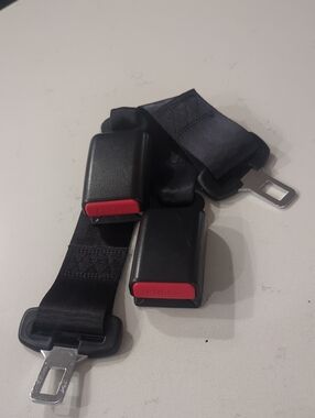 Black Car Seat Buckle Extenderd with Red Press Buttons